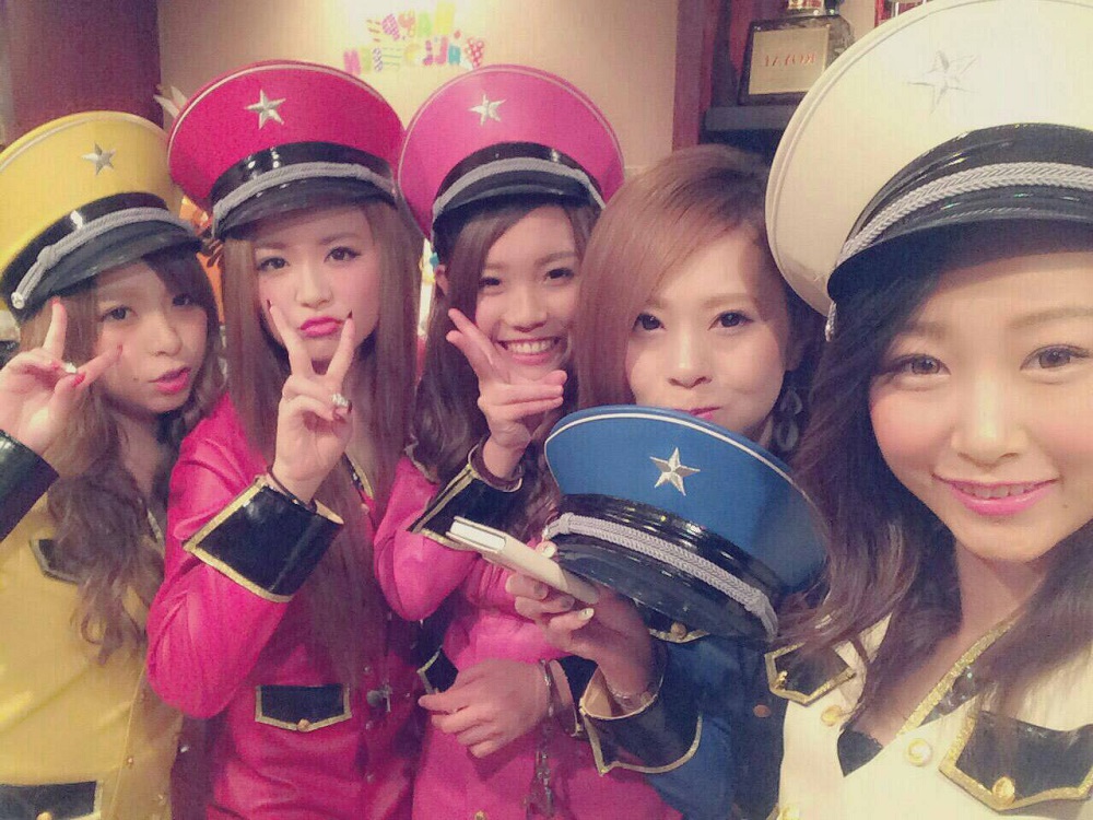 コスプレでお出迎え！現在フロアレディ募集中！希望日出勤可能！